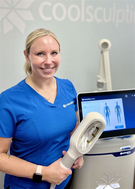 CoolSculpting in Saint Louis, MO .
